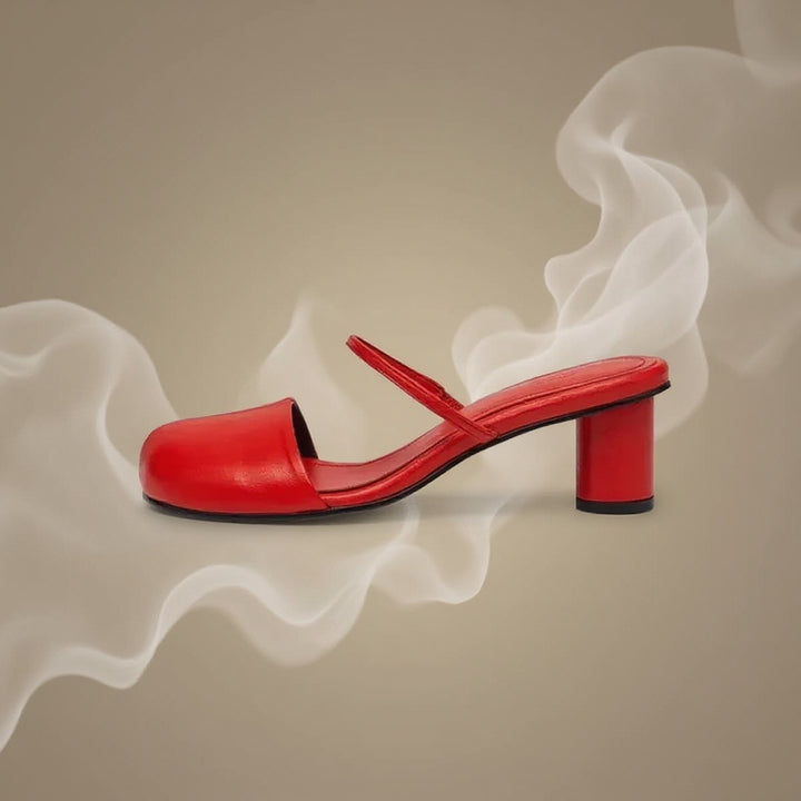 Sutton Leather Slide