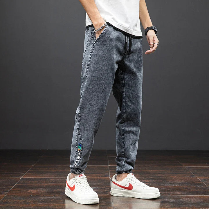 EVOCATIVE MEN'S DENIM JOGGERS