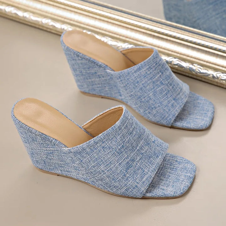 Azure Elegante Wedges