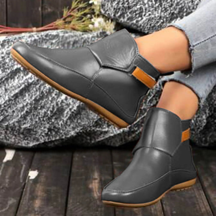 Brescia Ankle Boots