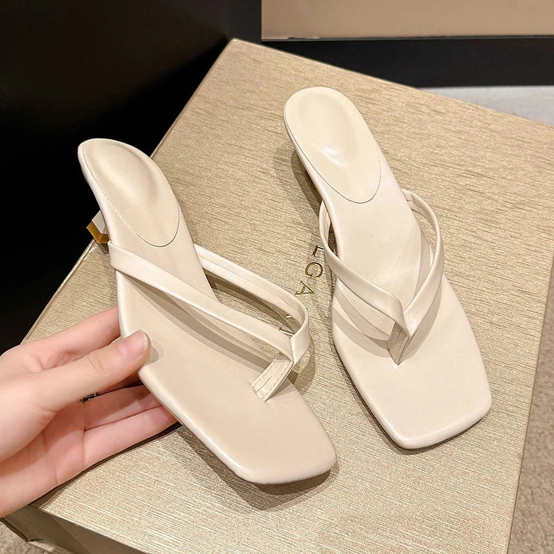 Marrian Eve Kitten Heels
