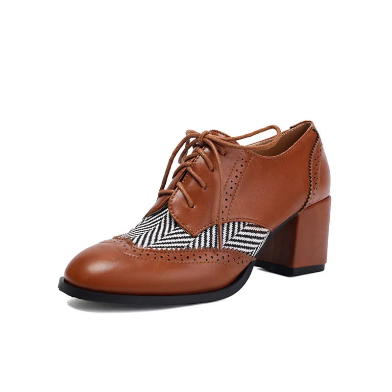 Woman's Arden Oxford