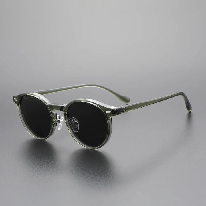 Vintage Vibe Voyagers