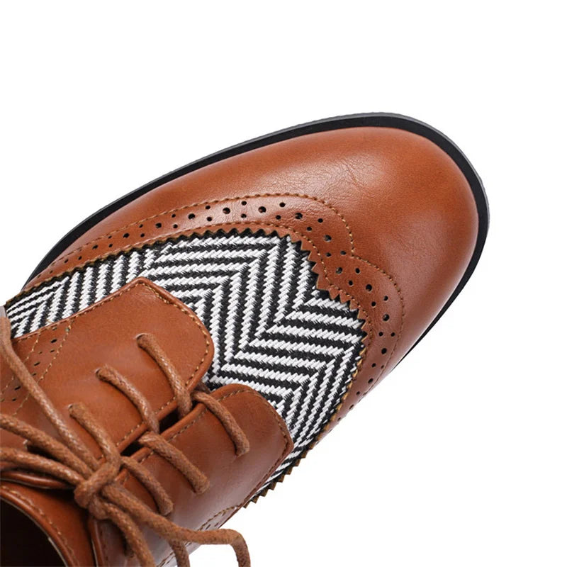 Woman's Arden Oxford