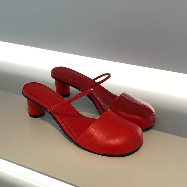 Sutton Leather Slide