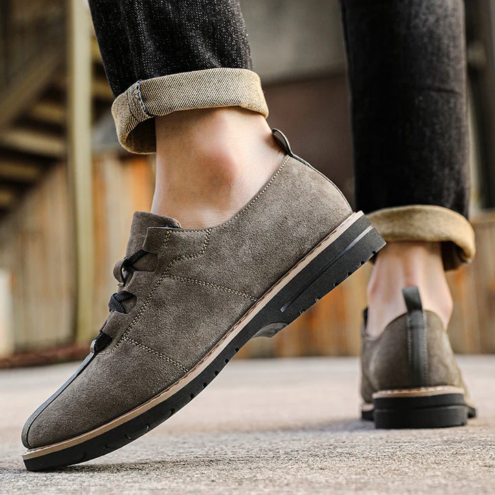 Suede Trail Oxford