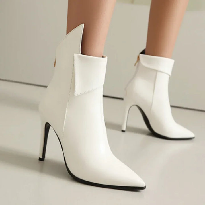 Avery Pointed Boot
