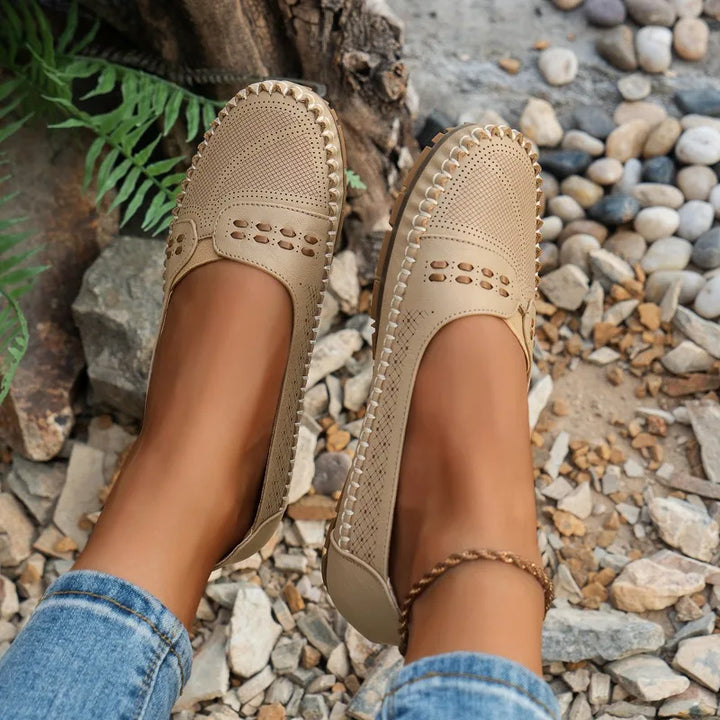 Woman's Valencia Loafers